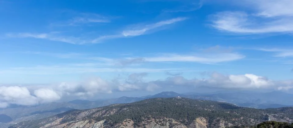 View from the highest point of Cyprus, Mount Olymbos.... view from the highes Stock-Fotos