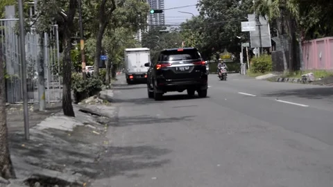 View of the highway with passing vehicles 스톡 동영상 231239681