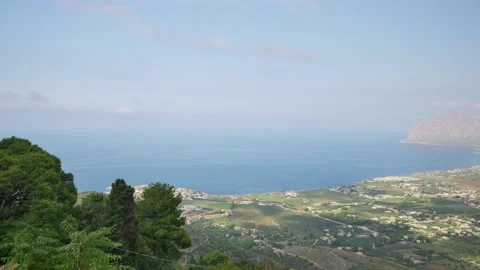 View from hill in Erice, Sicily. Vídeo Stock 144356450