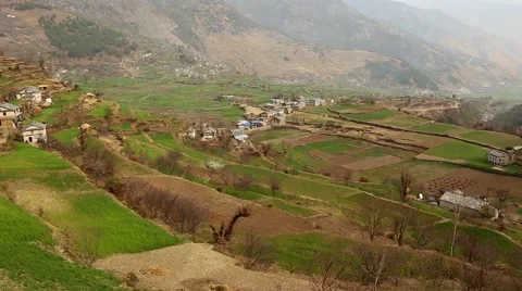 View of a Himalayan village Stock Footage 65770430