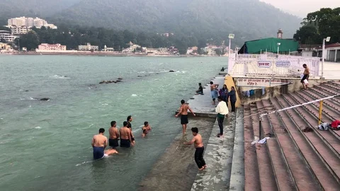 View of the Holy Ganges River from the holy city of Rishikesh Stock-Footage 120280147
