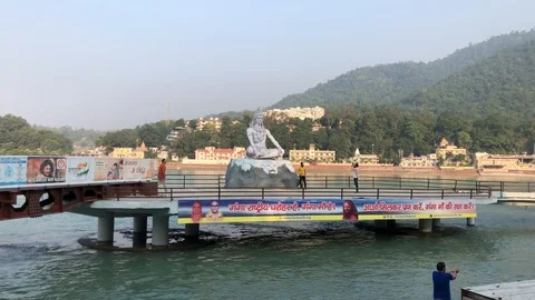 View of the Holy Ganges River from the holy city of Rishikesh Video stock 120328514
