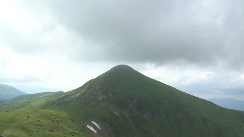 View on Hoverla Mountain Ukrainian Carpathians Video stock 160770288