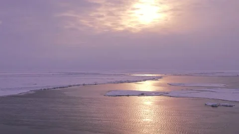View of ice on the arctic ocean with sunlight Video stock 140248312