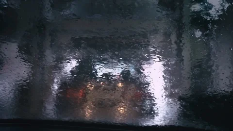 View of the inside of automatic car wash from inside of the vehicle. Shot 스톡 동영상 101003125