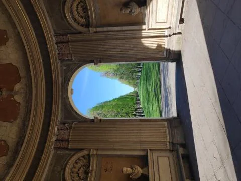 View from the inside of the Corner Pavilion to the castle, Herrenhausen Garde Stock Photos