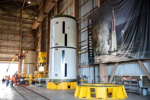 In this view inside the Rotation, Processing and Surge Facility (RPSF) at ... Fotos de archivo