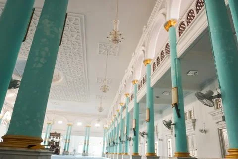 View of the Interior of Blue Mosque of Sultan Ismail Mosque, Muar, Johore, Ma Foto stock