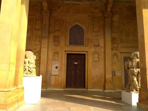 View of internal part of a Mughal era heritage building of Government Museum Stock-Fotos