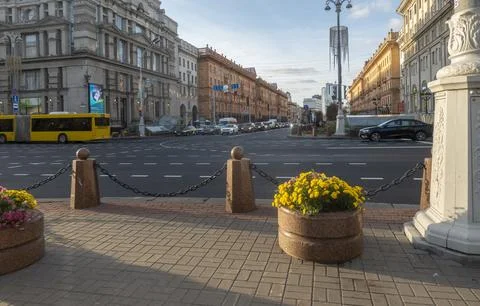 View of the intersection of Independence Avenue and Lenin Street 库存照片