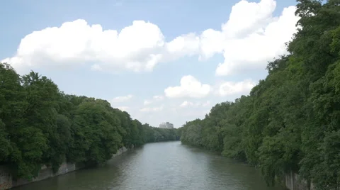 View of Isar River in Munich Video stock 54427570