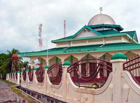 View of islamic mosque on a remote tropical island Stock Photos