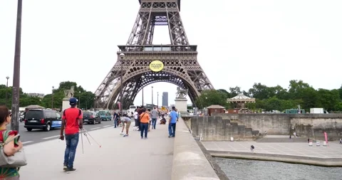 View of Jena Bridge (Pont d'Iena, 1814) and Eiffel Tower, Paris, France Video stock 237922422