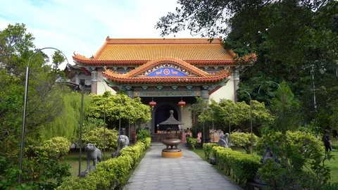 A  view of Kek Lok Si Temple in Pulau Pinang Stock Footage 112051666