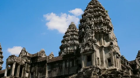 View of the Khmer Angkor Wat temples at Siem Reap in Cambodia 스톡 동영상 101051667