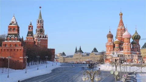 View of the Kremlin, St. Basil's Cathedral and Vasilevsky descent in winter Stock Footage 98122750