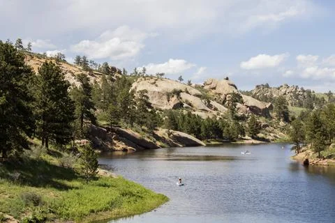 View of lake from cliff Foto stock