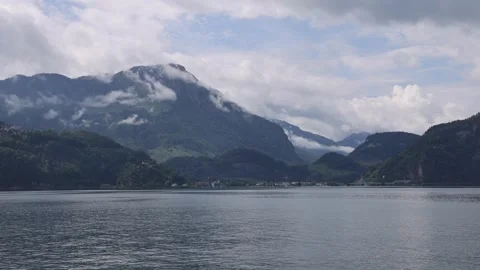 View of Lake Lucerne and mountains, Switzerland. Vídeos de archivo 343669935