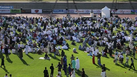 View of a large crowd gathered at Stade de l'Ill, France. Видео 335760894