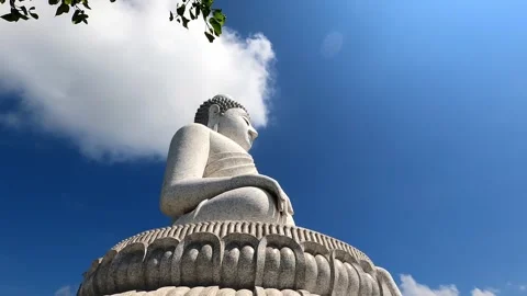 View of a large statue from the side. Stock Footage 242166422