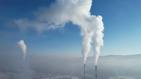 View of a large thermal power plant 库存影片 169273679