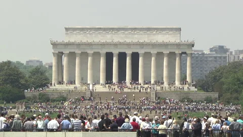 View of the Lincoln Memorial in DC Stock Footage 130943539