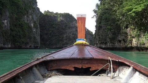 View from longtail boat at Phi Phi Le lagoon,Thailand. Stock Footage 82302774