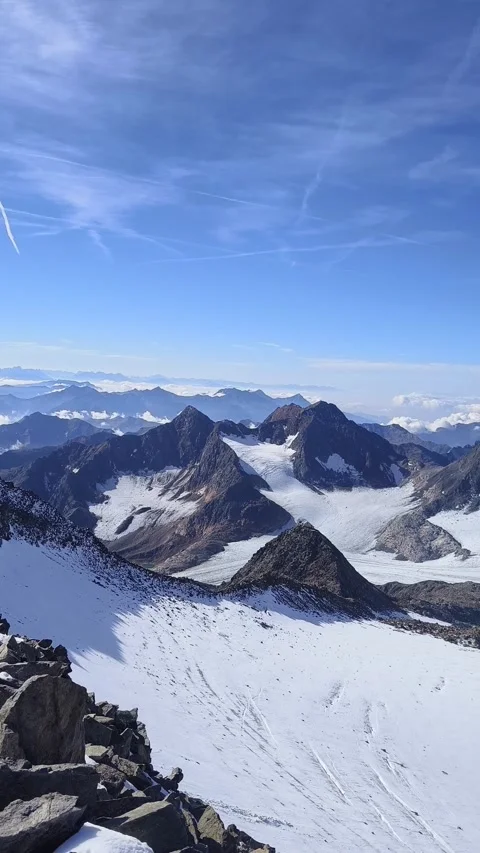 View on the main Stubai mountain ridge with Wilder Freiger Stock Footage 269533618