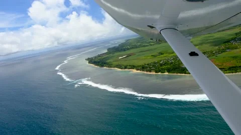 View of mauritius coast from float plane cabin Stock Footage 170072381