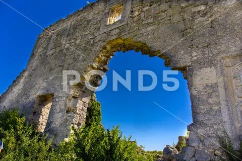 View on medieval fortress Mangup Kale Stock Photos