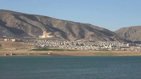 View on modern Hasankeyf on the Tigris River Stock Footage 178048497