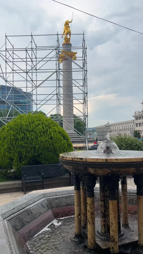 View of monument with statue of Saint George and fountain in Liberty Square Stock Footage 332560631