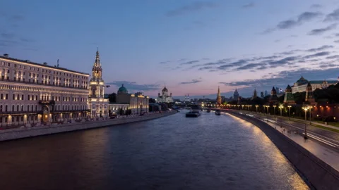 View of the Moscow Kremlin and the river Stock Footage 165981202