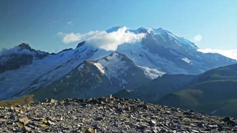 View of Mount Rainier from Burroughs Mountain Trail, Washington Stock-Footage 332089175