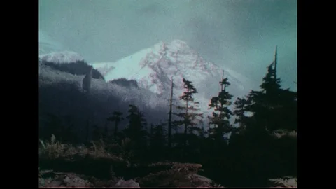 A view of Mount Rainier as it is covered in snow. Stock Footage 74527880
