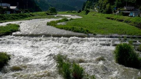 A view of mountain climbing with a view of Tsurugidake in Japan. Stock-Footage 159041899