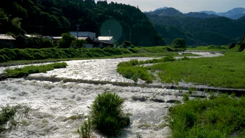 A view of mountain climbing with a view of Tsurugidake in Japan. Stock-Footage 159042304