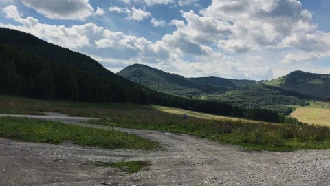 A view on a mountain meadow 库存影片 92737832