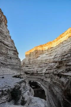 View of mountain oasis lagoon, Ein Avdat, Israel Stock Photos