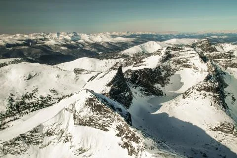 View of a mountain plain from a height. Foto stock