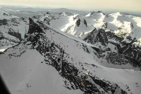 View of a mountain plain from a height. Foto stock