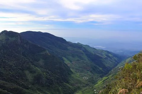 View of mountain range at World's end in Horton Plains national park Stock Photos