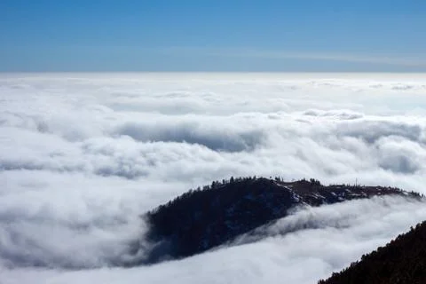 View on mountains above clouds Foto stock