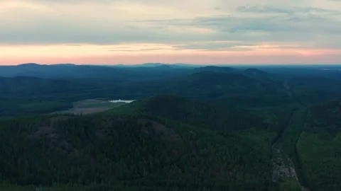 View of the mountains at dusk Video stock 167169575