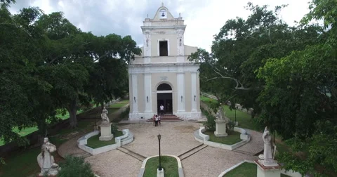 View into the movement to park zone, statues, trees and walking path leading Stock Footage 68075537