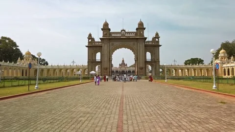 View of Mysore palace. Stock Footage 132813312