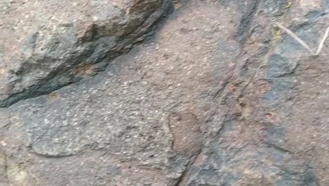 View of natural rocks in the form of layers with a rough surface. Video stock 326867026