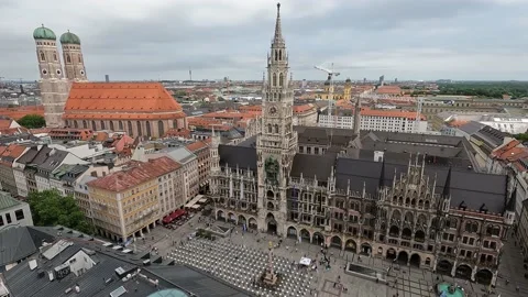 View on the new and the old town hall and the Marienplatz in Munich Stock Footage 238700824