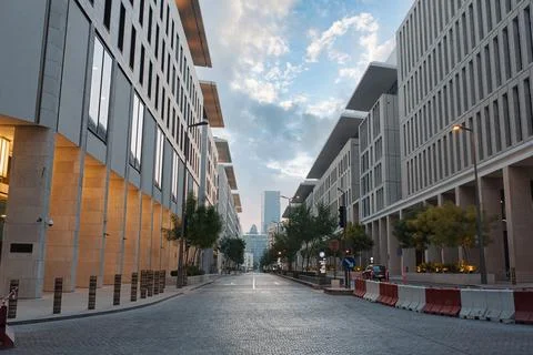 The view of the new district with minimalistic architecture of Doha Foto stock