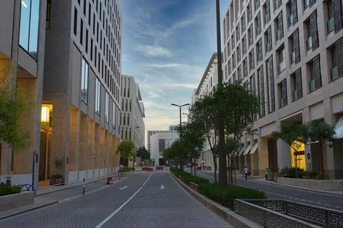 The view of the new district with minimalistic architecture of Doha Foto stock